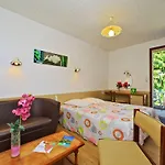 Le Clos Grand Hotel Pradines (Lot)
