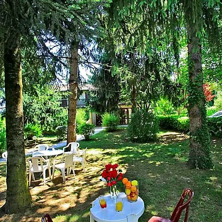 Le Clos Grand 2*