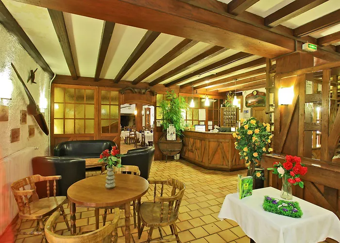 Le Clos Grand ホテル 2*